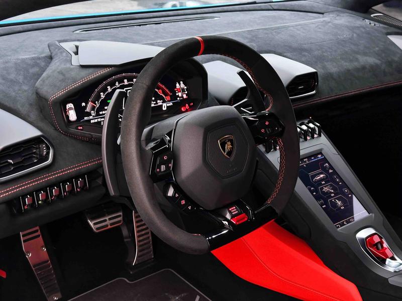 Lamborghini Huracán, 2023 — фото 7 из 9