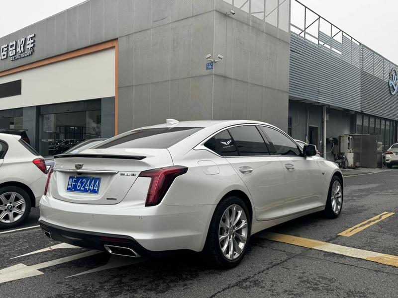 Cadillac CT5, 2023 — фото 6 из 10