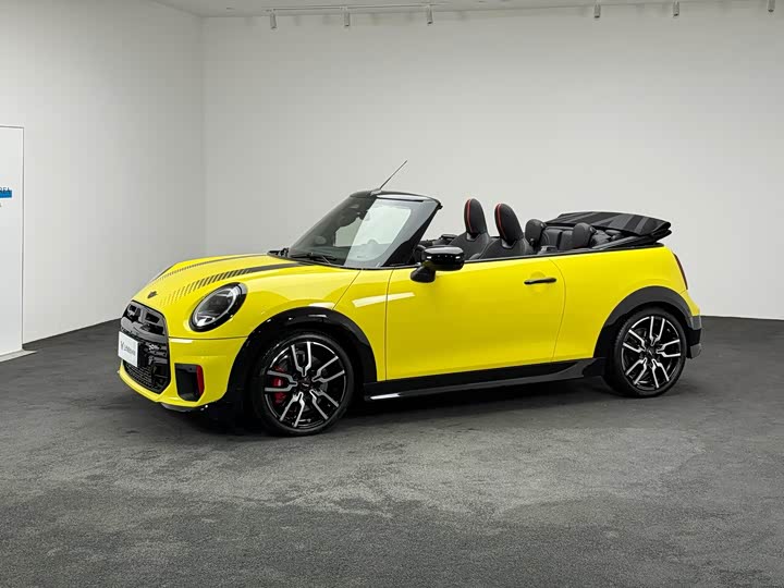 Mini Mini JCW, 2025 — фото 3 из 9