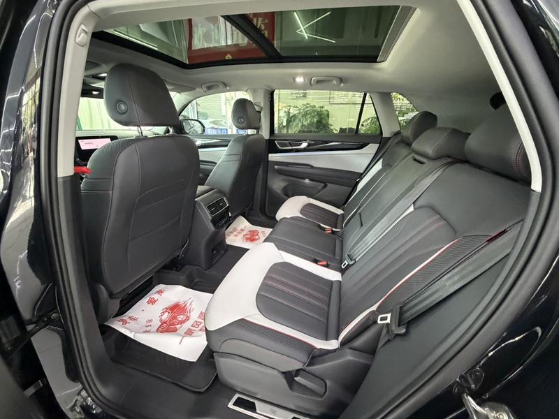Volkswagen Teramont Pro, 2023 — фото 12 из 12