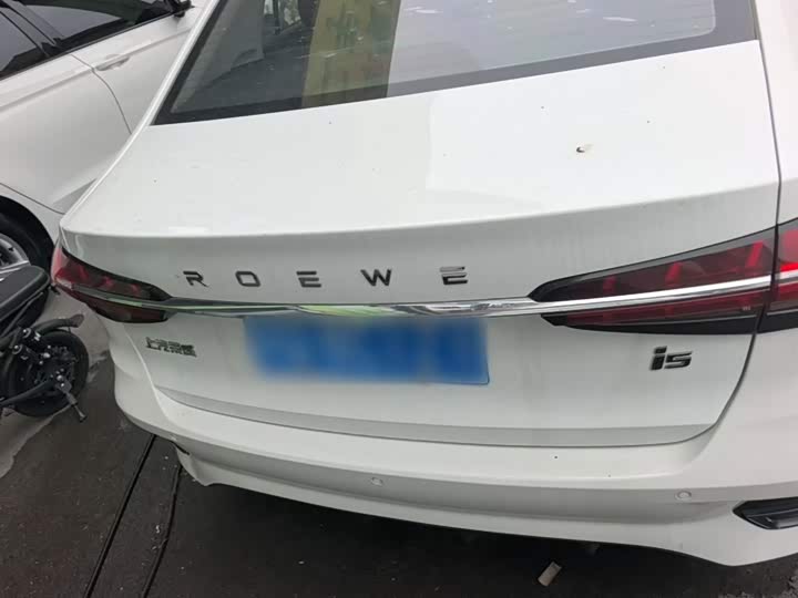 Roewe i5, 2023 — фото 6 из 9