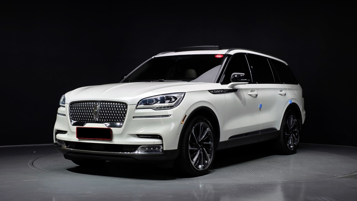 Lincoln Aviator, 2023 — купить в Рязани под ключ