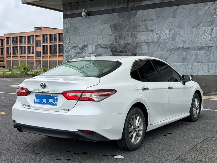 Toyota Camry, 2022 — фото 9 из 9