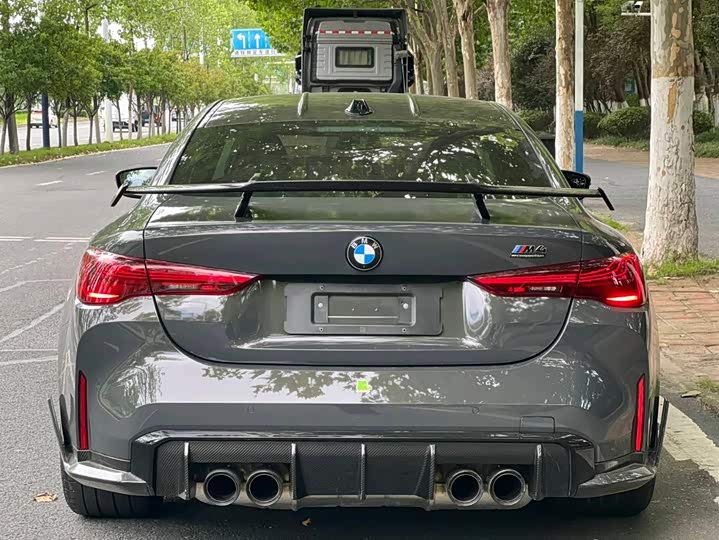 BMW M4, 2025 — фото 5 из 9