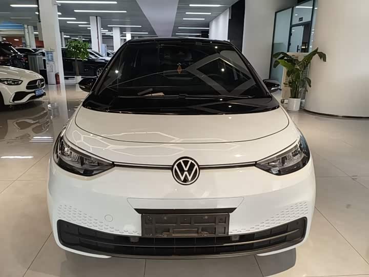 Volkswagen ID.3, 2023 — фото 3 из 9