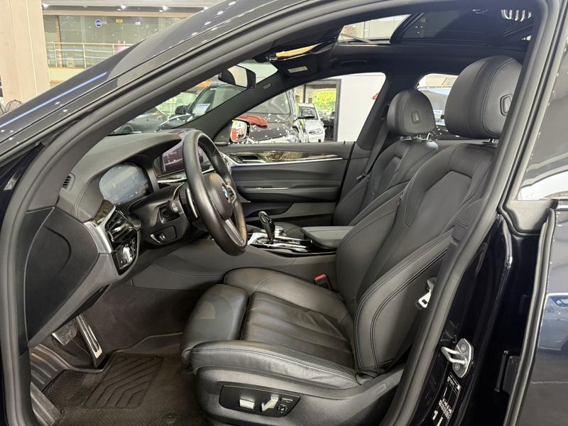 BMW 6 Series GT, 2022 — фото 11 из 12