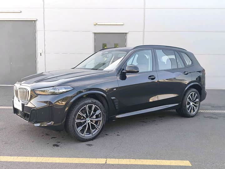 BMW X5, 2025 — купить в Оренбурге под ключ