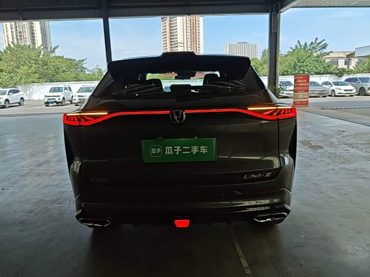 Changan UNI-Z Hybrid, 2026 — фото 6 из 9
