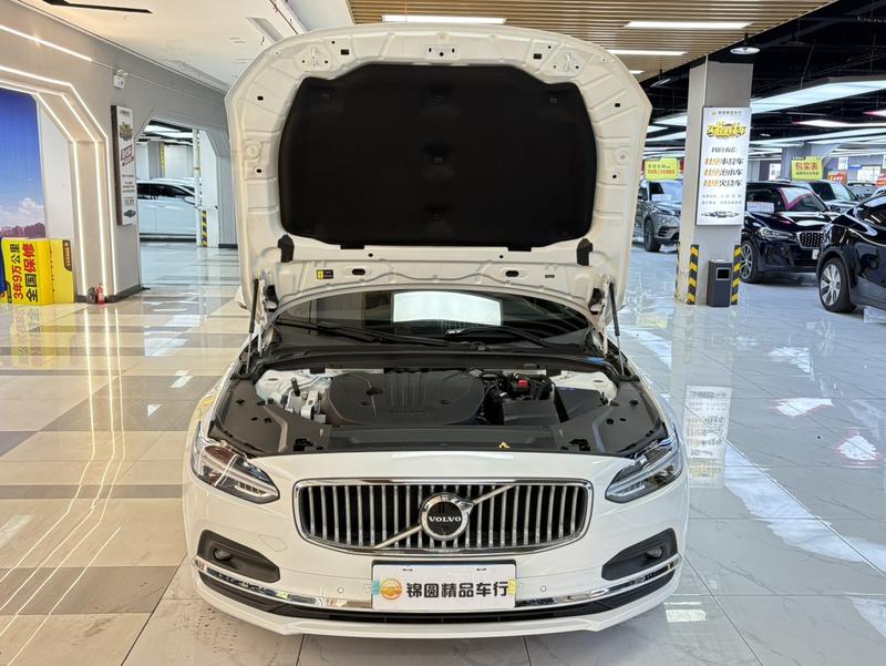 Volvo S90, 2024 — фото 9 из 12