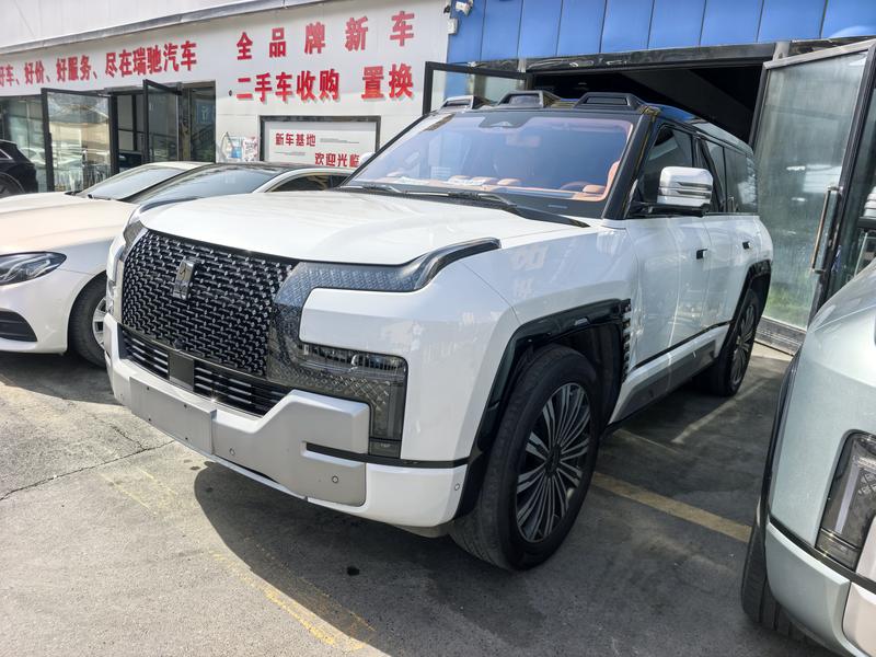 BYD Yangwang U8, 2023 — купить в Костроме под ключ