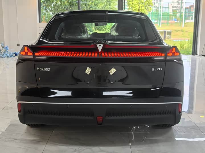 Changan Deepal SL03, 2025 — фото 5 из 9