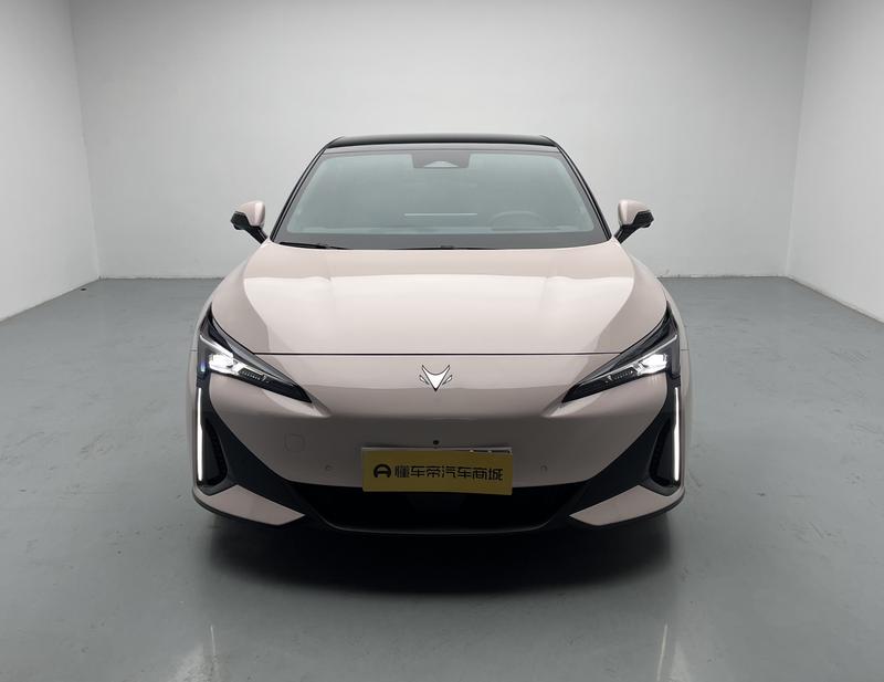 BAIC Arcfox Alpha S5, 2024 — фото 2 из 12