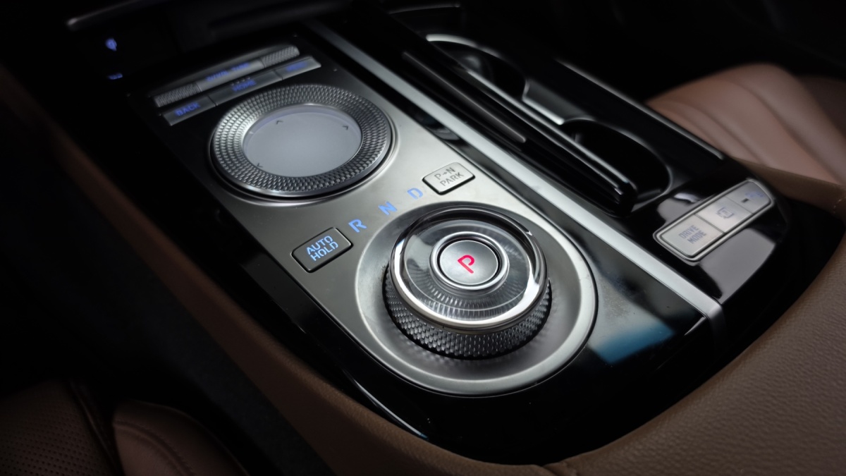 Genesis G80, 2022 — фото 8 из 12
