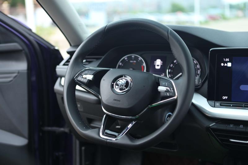 Skoda Octavia Pro, 2022 — фото 10 из 12