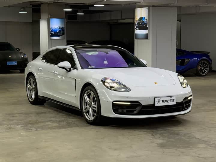 Porsche Panamera, 2023 — фото 3 из 9