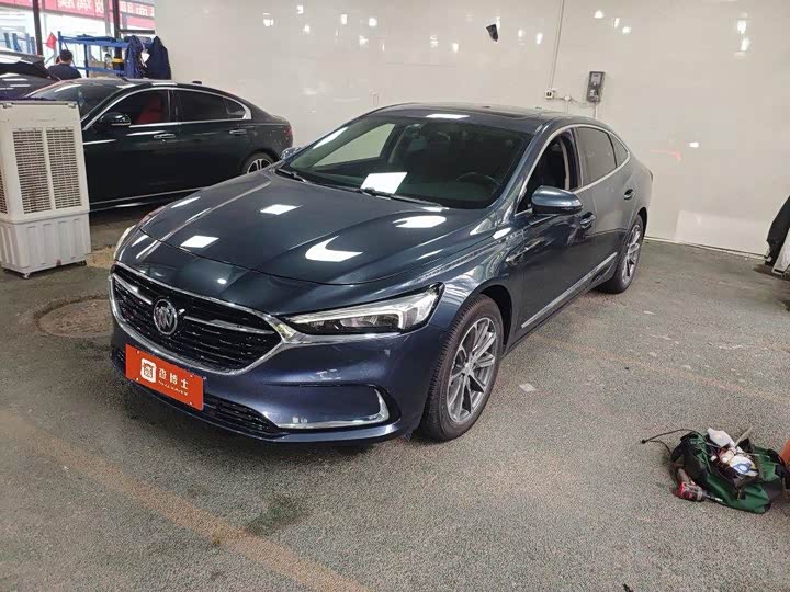 Buick LaCrosse, 2021 — купить в Москве под ключ