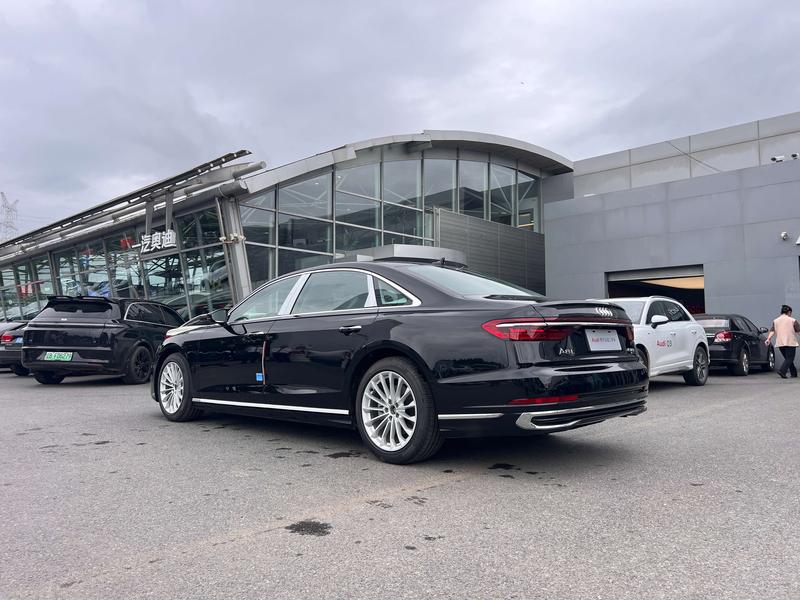 Audi A8, 2025 — фото 4 из 10