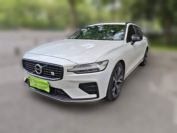 Volvo V60, 2021 — фото 2 из 9