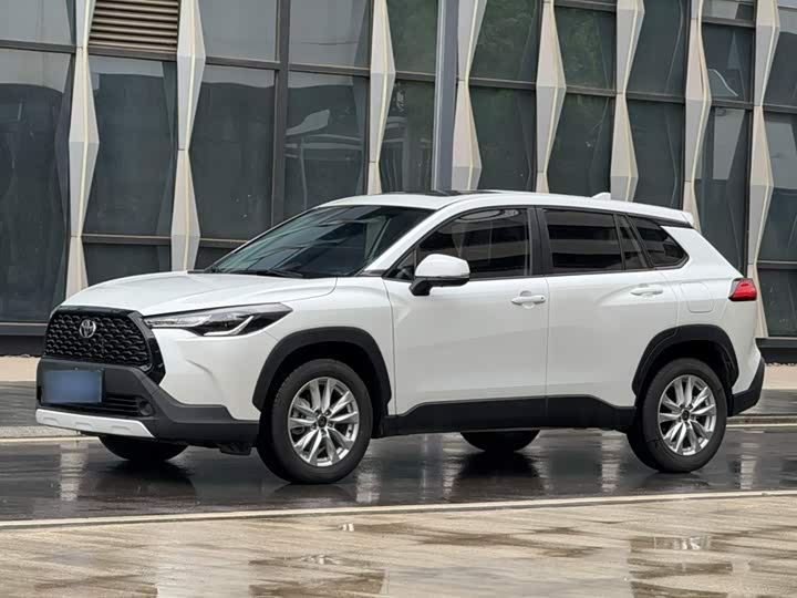Toyota Corolla Cross, 2025 — фото 2 из 9
