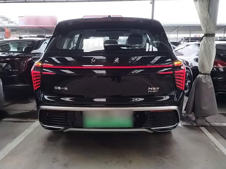 Hongqi HS3 Hybrid, 2025 — фото 6 из 9