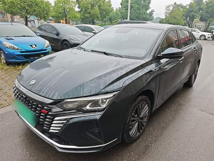 Dongfeng Aeolus Yixuan Max, 2022 — купить в Туле под ключ