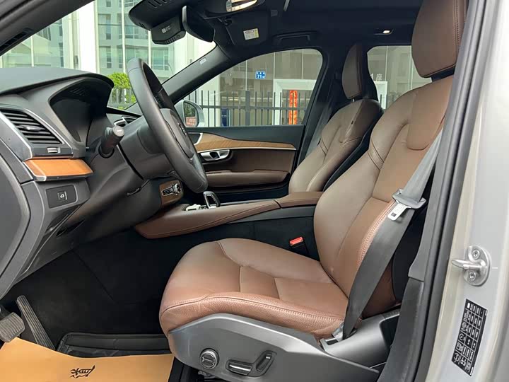 Volvo XC90, 2023 — фото 3 из 9