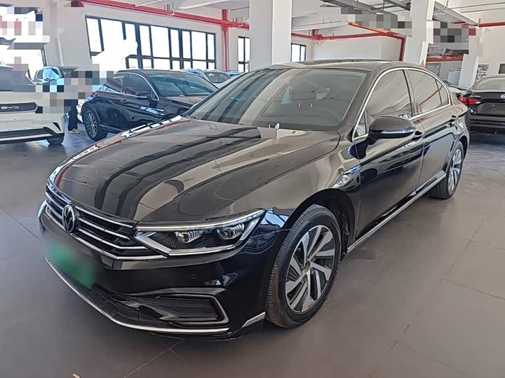 Volkswagen Magotan GTE Hybrid, 2023 — купить в Ульяновске под ключ
