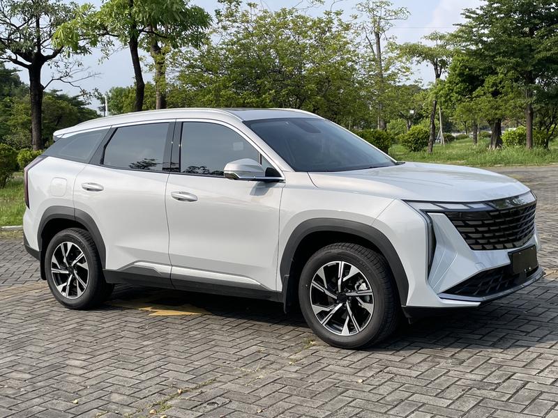Geely Atlas L, 2025 — фото 3 из 12