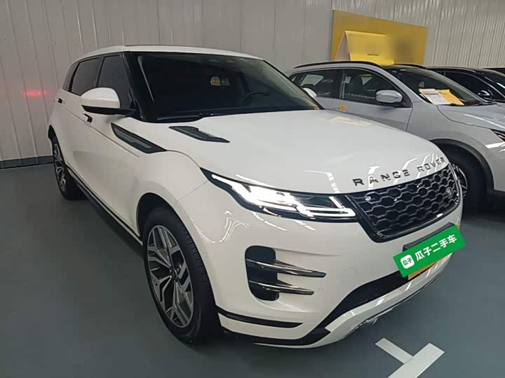 Land Rover Range Rover Evoque L, 2023 — фото 4 из 9