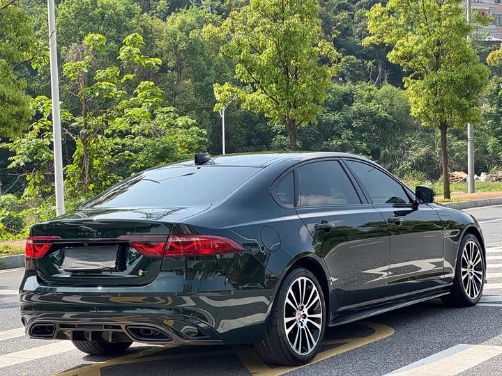 Jaguar XF L, 2024 — фото 6 из 9