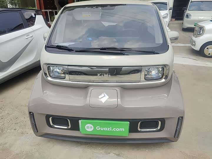 Baojun KiWi EV, 2022 — фото 3 из 9