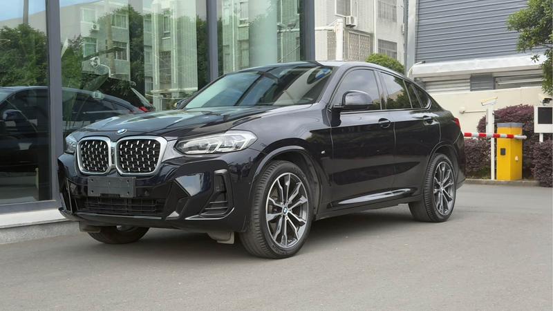 BMW X4, 2023 — купить в Саранске под ключ