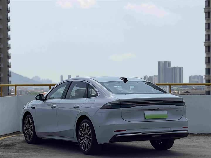 Geely Galaxy A7, 2025 — фото 6 из 9