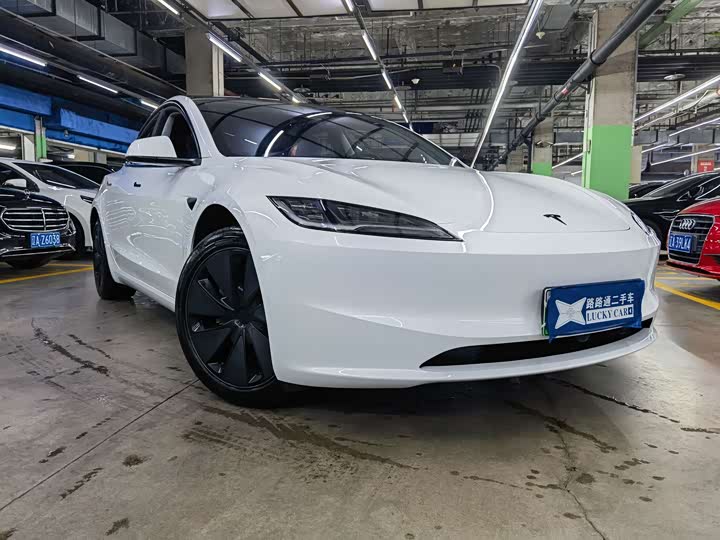 Tesla Model 3, 2025 — фото 3 из 9