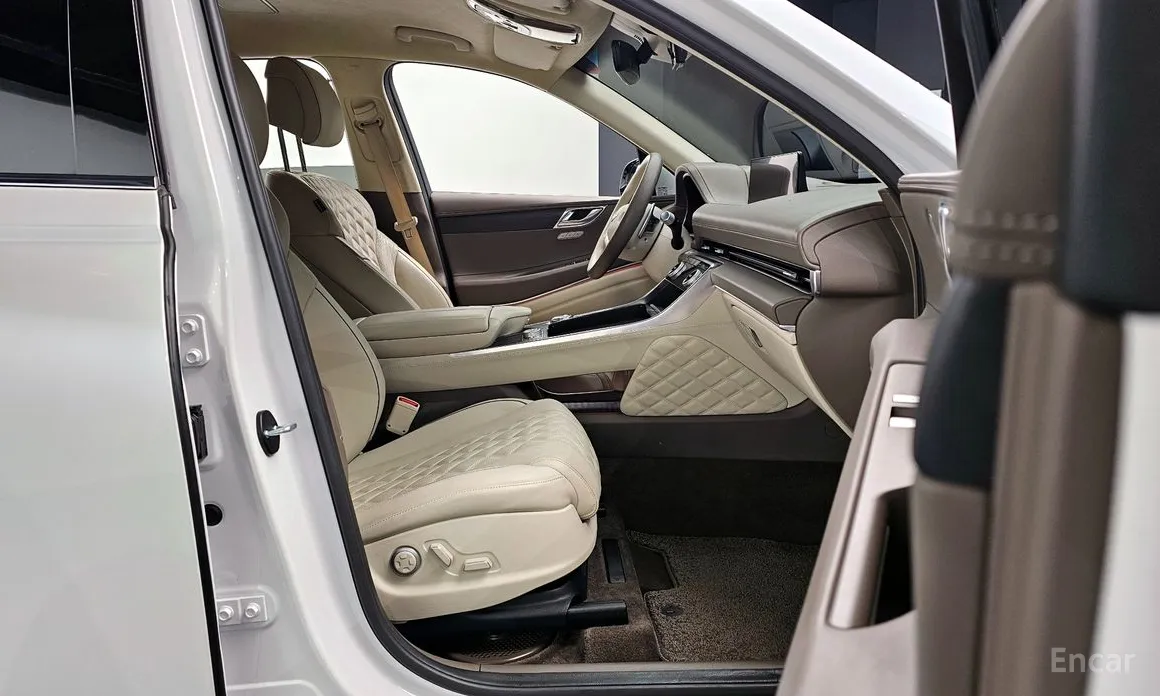 Genesis GV80, 2022 — фото 10 из 12