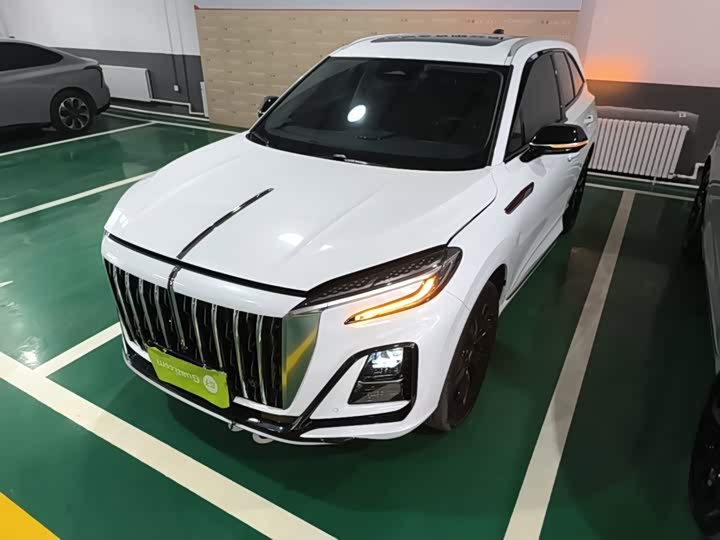 Hongqi HS3 Hybrid, 2026 — купить в Казани под ключ