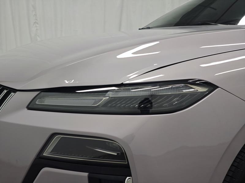 Roewe M7 DMH, 2025 — фото 9 из 12