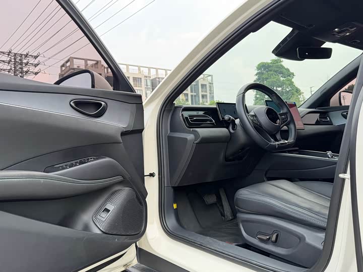 BYD Seal 06 Hybrid/EV, 2024 — фото 8 из 9