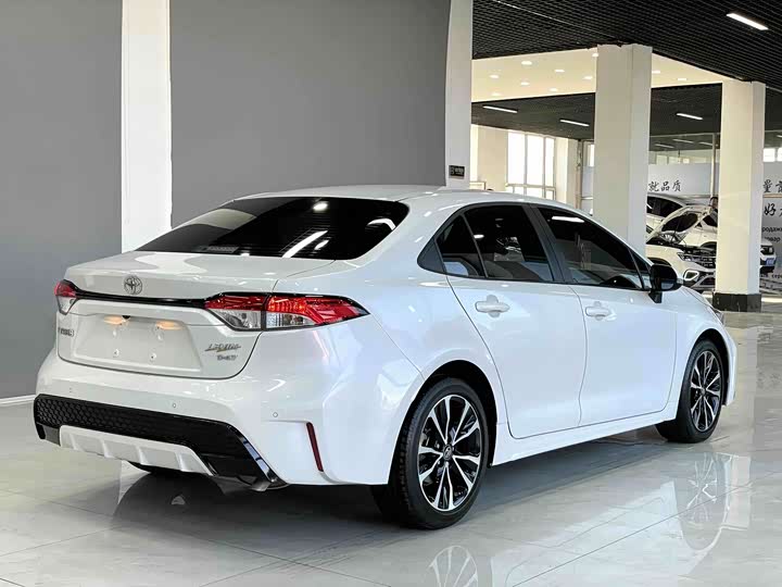 Toyota Levin, 2022 — фото 4 из 9
