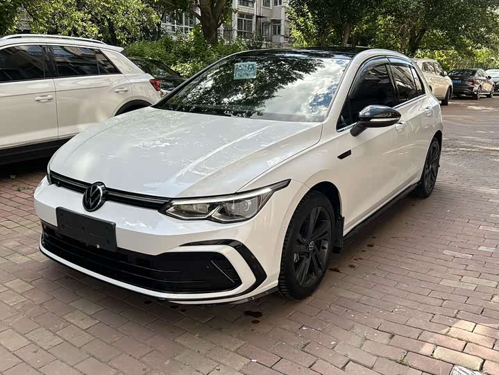 Volkswagen Golf, 2023 — купить в Перми под ключ