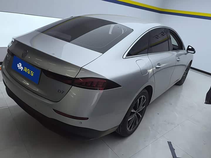 Roewe D7, 2025 — фото 3 из 9