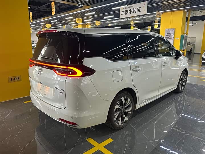 GAC Trumpchi M6, 2023 — фото 5 из 9