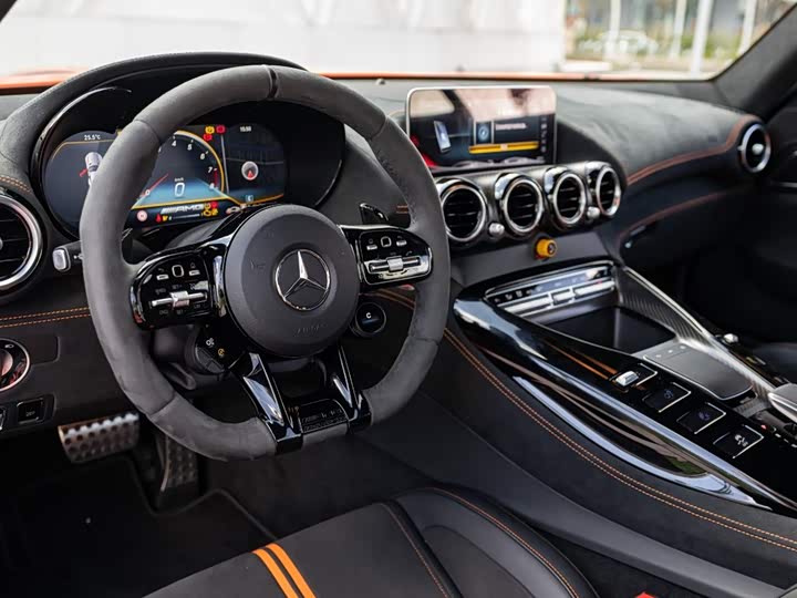 Mercedes-Benz AMG GT, 2023 — фото 9 из 9