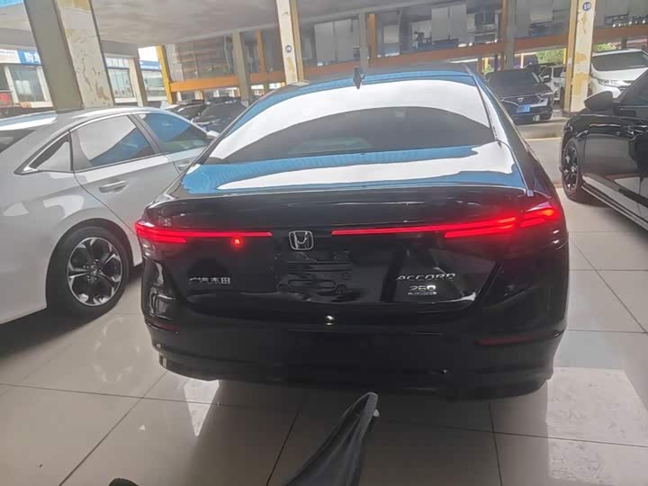 Honda Accord, 2025 — фото 6 из 9