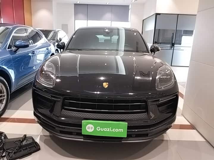 Porsche Macan, 2022 — фото 3 из 9
