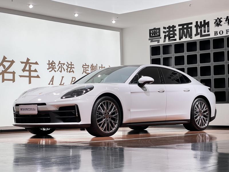 Porsche Panamera, 2026 — купить в Курске под ключ