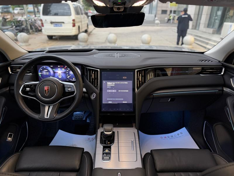 Hongqi HS7 Hybrid, 2024 — фото 11 из 12