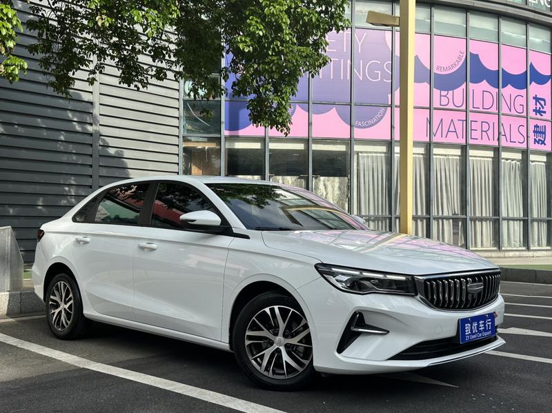 Geely Emgrand, 2024 — фото 3 из 12