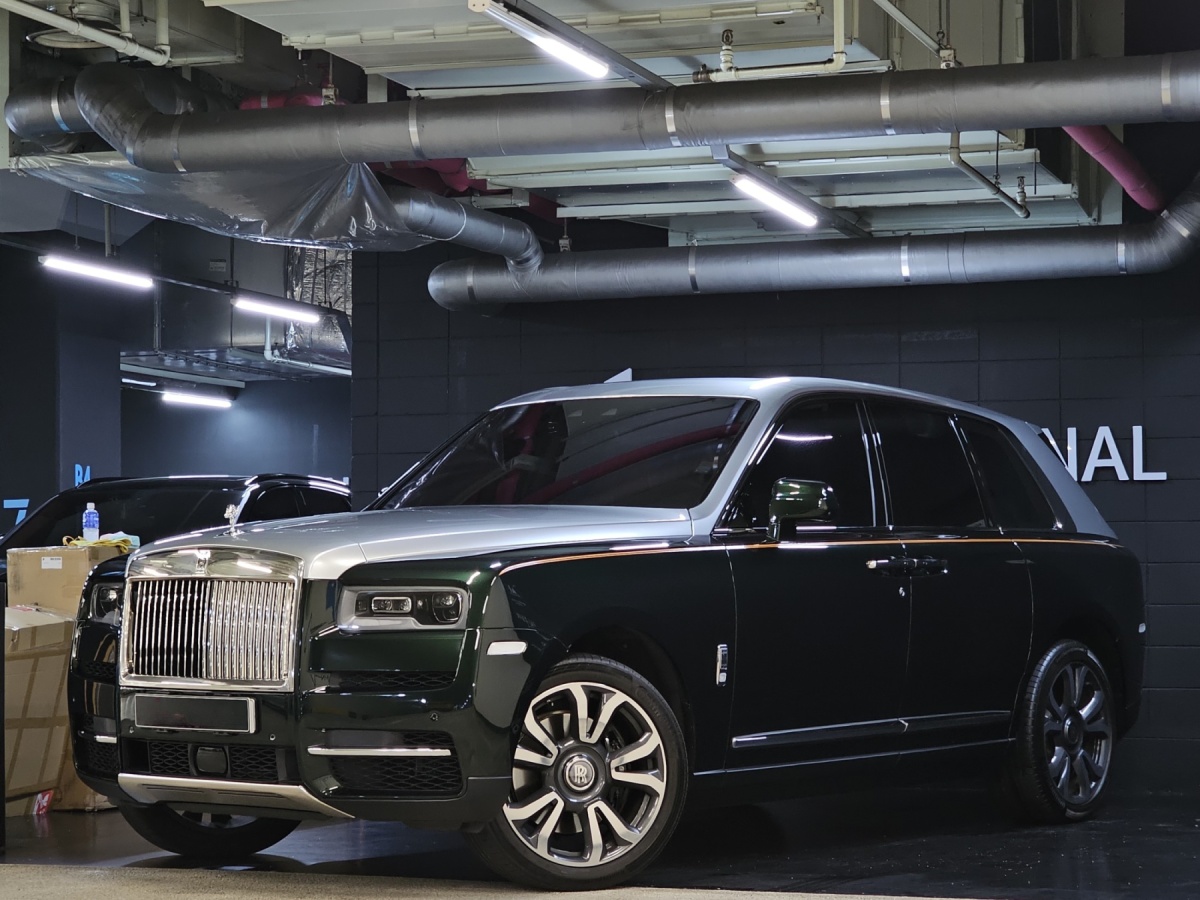 Rolls-Royce Cullinan, 2023 — фото 2 из 12