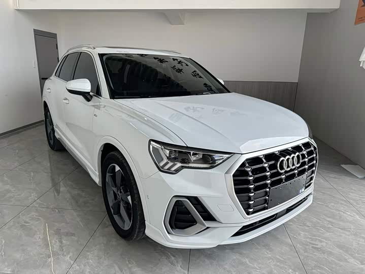 Audi Q3, 2023 — фото 3 из 9